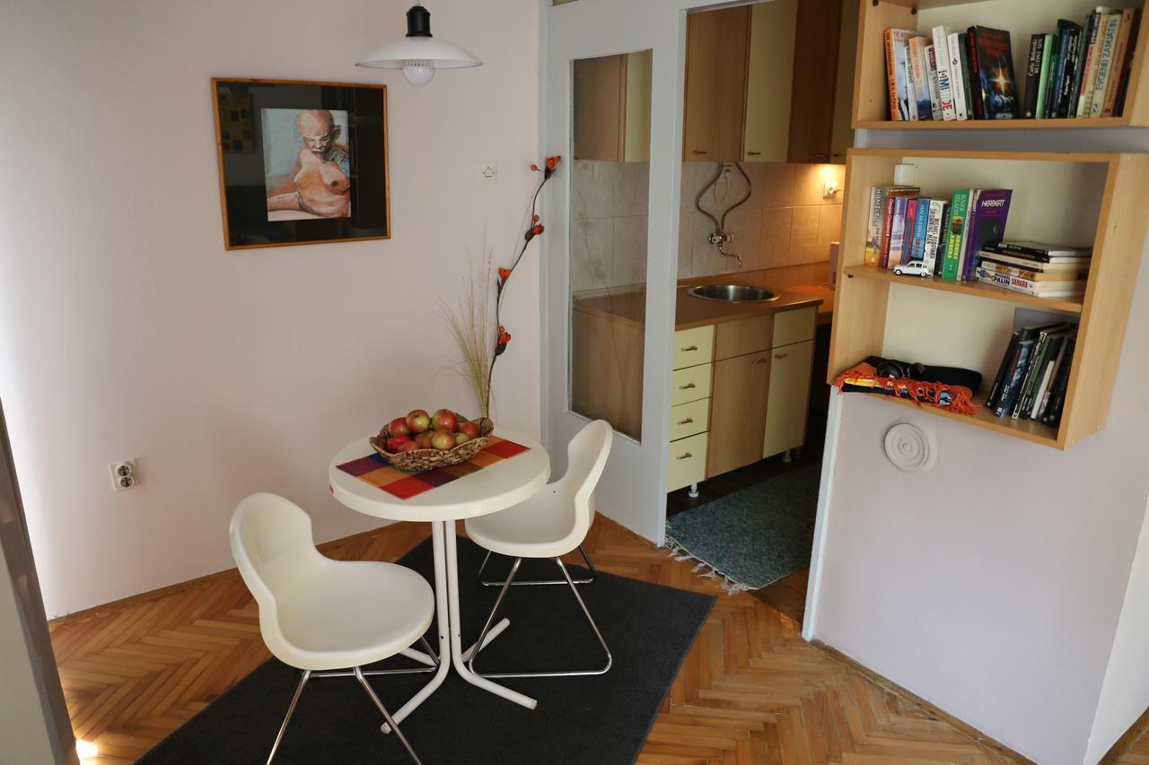 Supercozy Studio Apartment Skopje Exterior photo